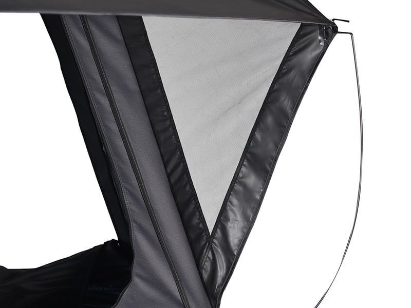 Campingtält på taket med stege Campingtält på taket med stege